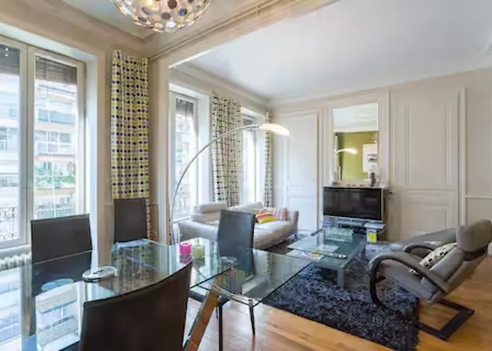Superbe 3 Pieces 100m2 6 Triangle D'or