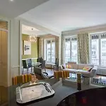 Superbe 3 Pieces 100m2 6 Triangle D'or 아파트 *
