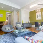 Superbe 3 Pieces 100m2 6 Triangle D'or Λυών