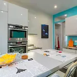 Superbe 3 Pieces 100m2 6 Triangle D'or Διαμέρισμα *
